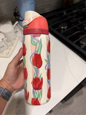 Owala Pink Floral Stainless Steel Water Bottle - Red Tulip Design